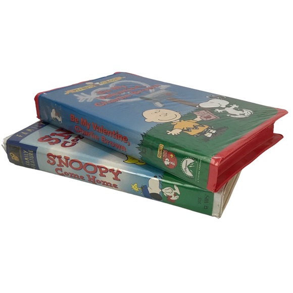 Snoopy Charlie Brown VHS Movies Bundle - Picture 4 of 4